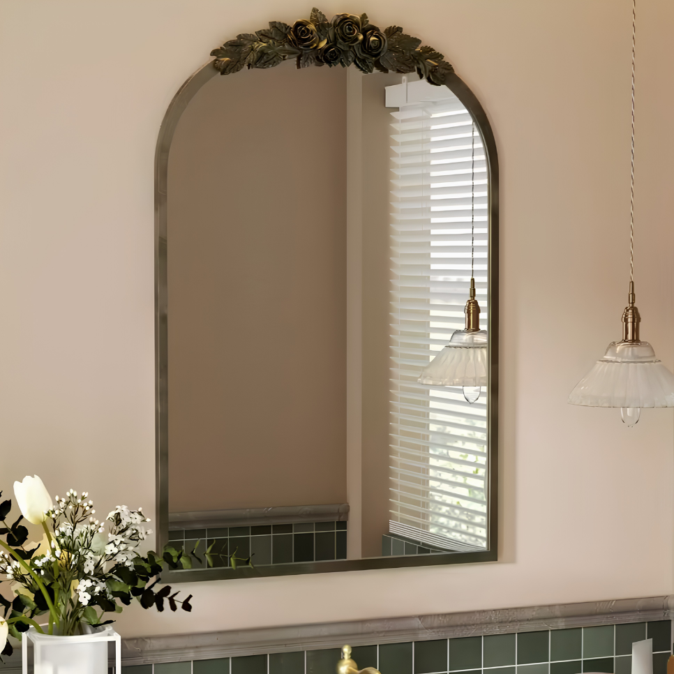 Miroir baroque arche laiton orné | Rosalie